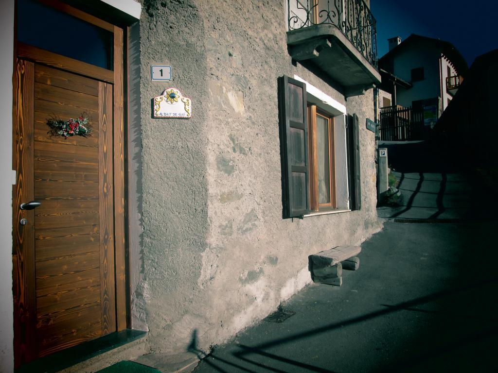 Al Bait De Gio Lägenhet Bormio Rum bild